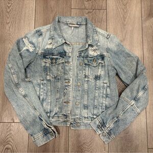 Free People Distressed Denim Jacket — Light Wash (Women’s XS)